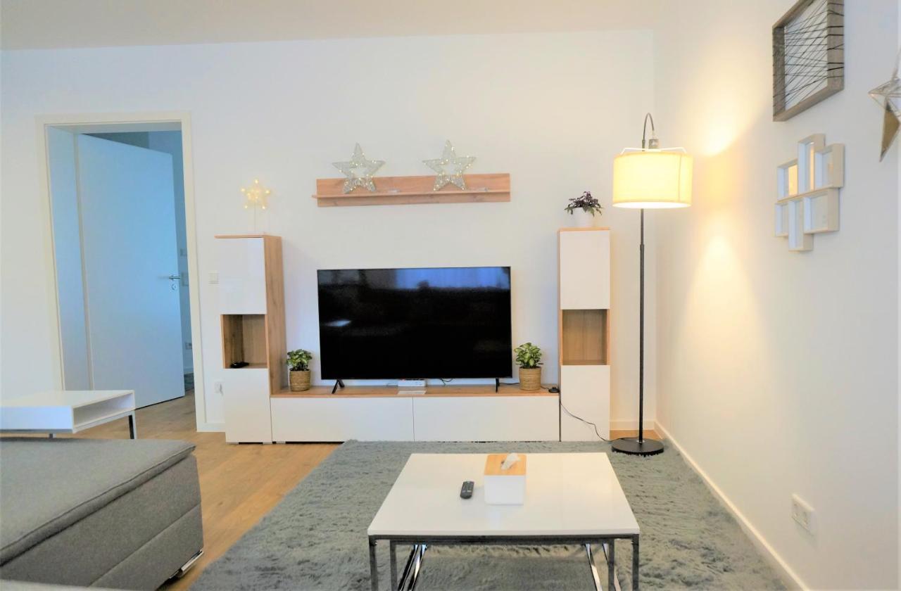 Mein Apartment, Stars Mit Balkon Und Klima Fuer Bis Zu 4 Personen Frankenthal  Kültér fotó