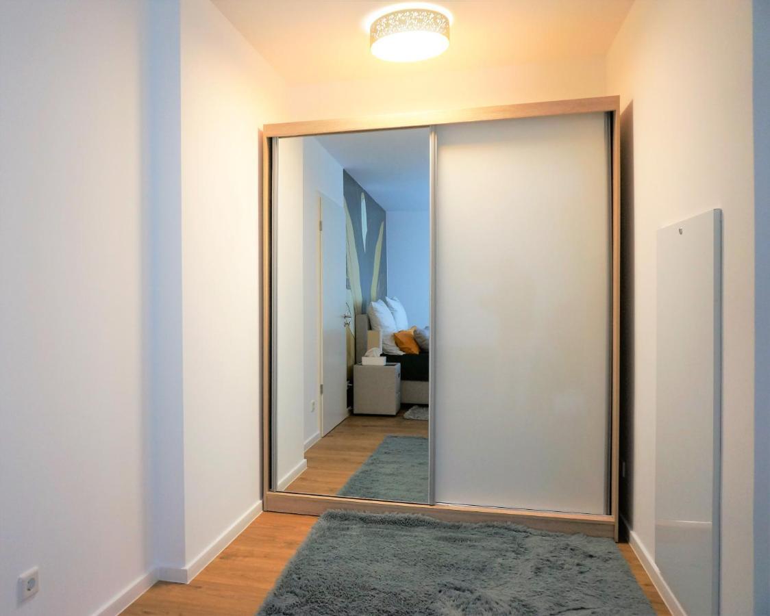 Mein Apartment, Stars Mit Balkon Und Klima Fuer Bis Zu 4 Personen Frankenthal  Kültér fotó