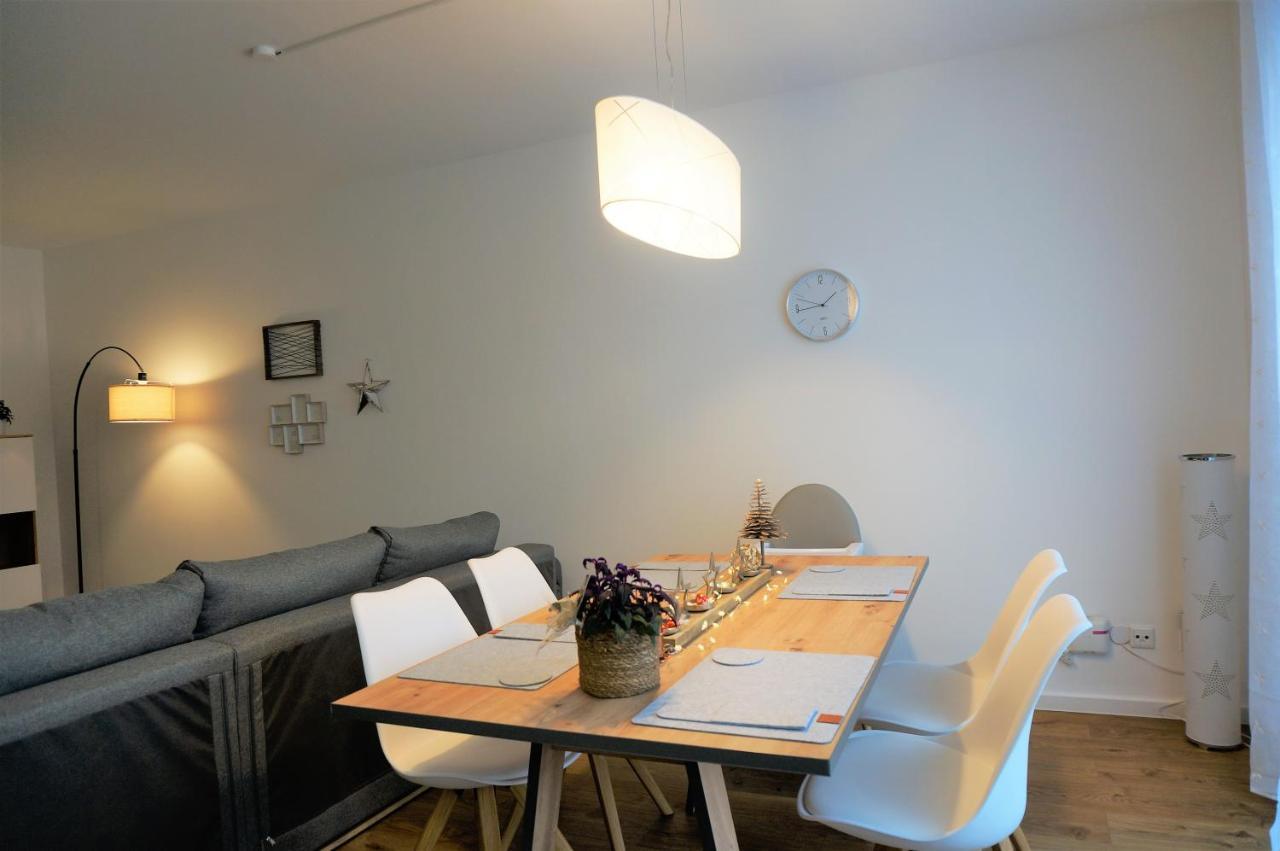 Mein Apartment, Stars Mit Balkon Und Klima Fuer Bis Zu 4 Personen Frankenthal  Kültér fotó